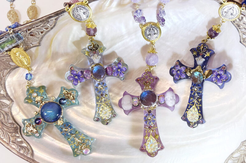 【ハンドメイド】81.竜の落とし子・星の銀河・紫と緑・台座 An exceptional gold, silver and turquoise-inlaid bronze garment